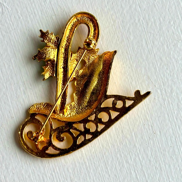 Christmas Sleigh Candy Cane Vintage Brooch - Picture 3 of 4